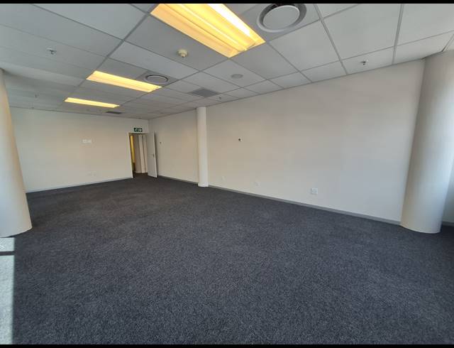 222M² OFFICE TO LET IN SANDTON CENTRAL